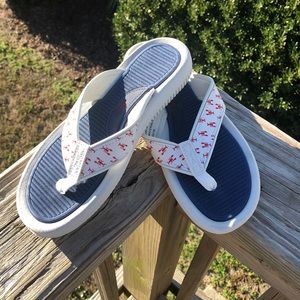 Bass Lobster Sandals